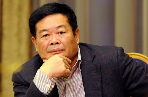 曹晖接任福耀玻璃董事长，福耀玻璃董事长女儿