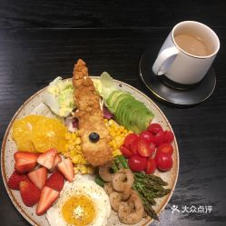 meals的中文翻译，meals on the house