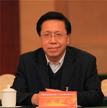 六年级自我介绍400字左右