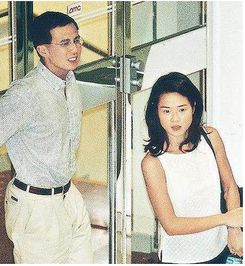 甘比是如何从小记者逆袭成为富婆的?