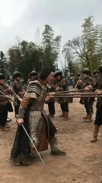 百万雄师的意思