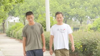 请问我朋友在台州市尹洋鞋业上班半个月老板不给工资怎么办?