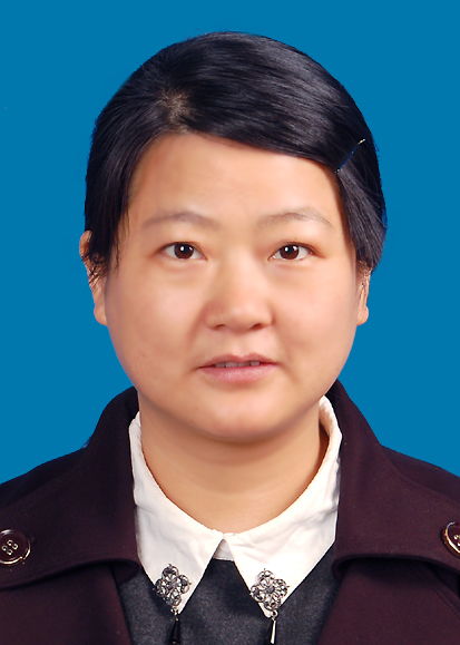 吴怡芳，吴怡萱
