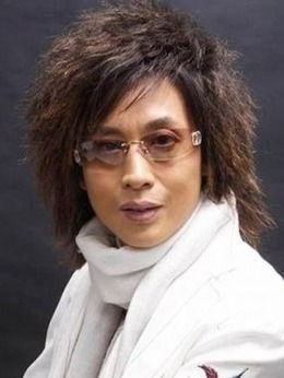 黄梅戏演员谢军多大了