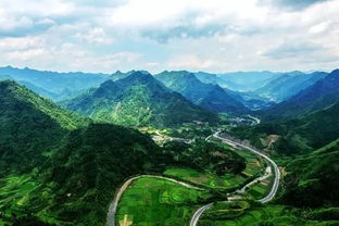 穿山越岭的意思，穿山越岭来看你
