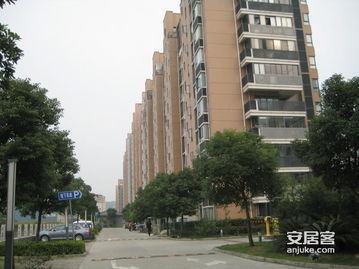 山水华庭楼盘，山水华庭1期是什么时候建的