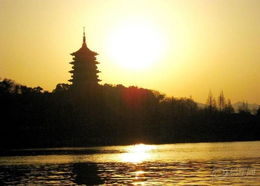 雷峰夕照是什么意思，雷峰夕照的夕照是什么意思
