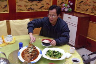 我喜欢的食物是面条用英语怎么说，我喜欢的食物是鸡肉用英语怎么说