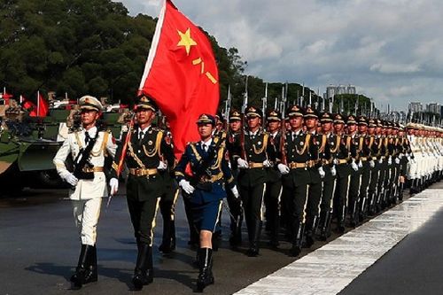 一什么队伍填量词二年级，一什么队伍填合适的词语