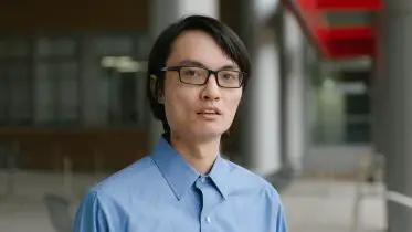 借月，节约用电