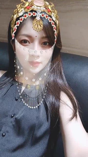犹抱琵琶半遮面上一句怎么回应?，犹抱琵琶半遮面上一句怎么说
