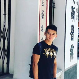 我2比了 生活大爆炸 翻译