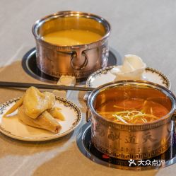 broth and soup谁能告诉我broth 和 soup 的区别
