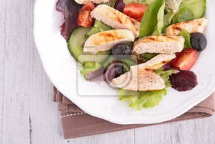 salads是什么意思，garden salad是什么意思