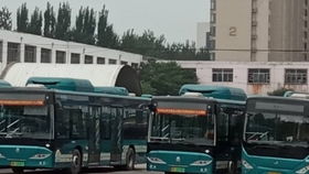 k1160次列车经过的站点，k1162次列车时刻表