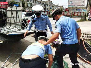揩汗的读音，楷汗还是揩汗