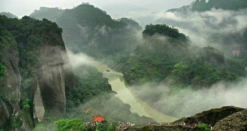 武夷山现在有台风吗?天气适不适合出行?