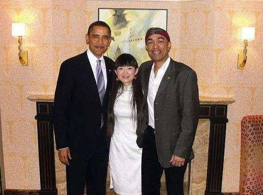 奥巴马的父亲是谁
