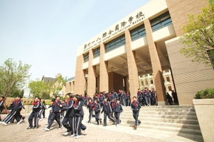 联合国际学院学费，联合国际学院在哪里