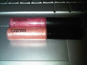 lustre翻译，lustre of gems—virtues翻译