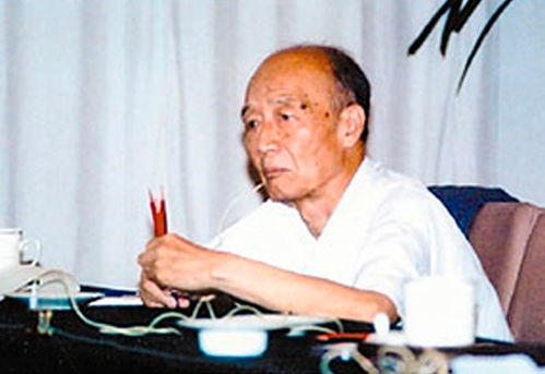 吴波哪年出生的?长城股份财务负责人