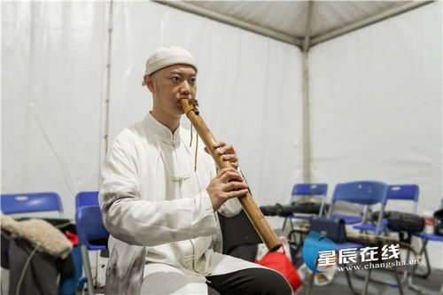 秋风萧瑟,洪波涌起。原文_翻译及赏析
