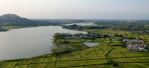 金牛湖风景区游玩攻略，金牛湖地铁站
