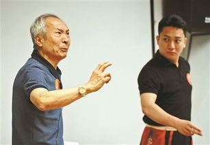 尔曹身与名俱灭，尔曹是褒义还是贬义