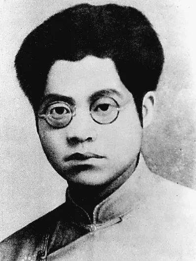 夏明瀚简介，夏明翰的个人简介