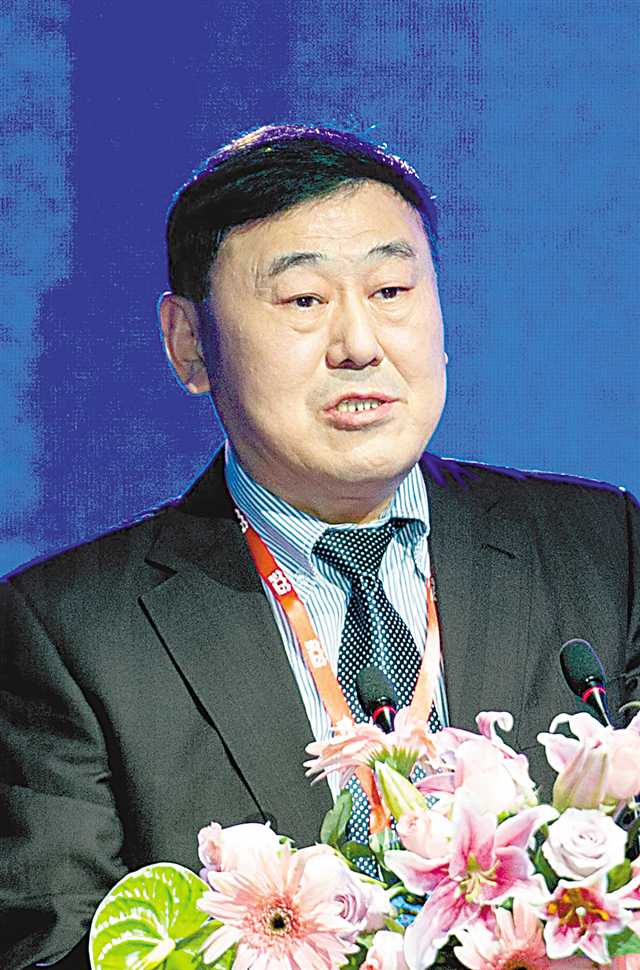 周绪红的个人简介，周绪红为什么不留在湖南大学