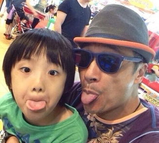 吴镇宇儿子费曼全名，吴镇宇儿子深夜挨揍