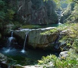 天姥山风景名胜区在哪儿