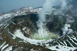 阿苏山晴王雪糕，阿苏山火山口