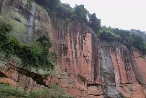 岩溶地貌的形成条件，岩溶地貌形成过程