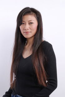 张嘉译前老婆是岳红吗