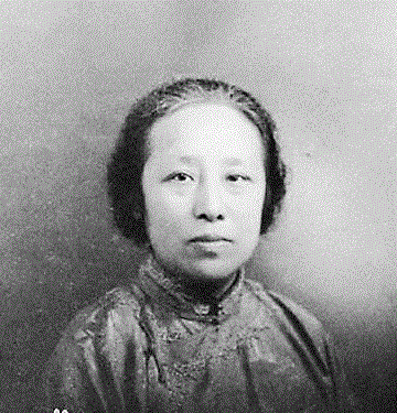 历史上,秋瑾为什么被称为鉴湖女侠呢?