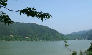 富春江旅游景点，富春江旅游文案