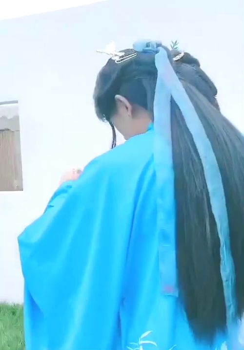 有小和大的四字成语