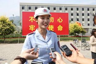 赵冰清廖炜炜女民兵方队，赵冰清年龄