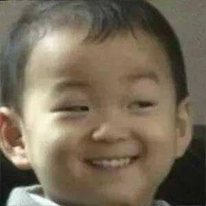 哪吒坏笑图片，乔巴弗兰奇坏笑图片