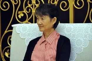 凌孜演员简介，凌欢秦封小说免费阅读无广告