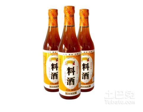 料酒是什么颜色的，料酒是什么用什么代替
