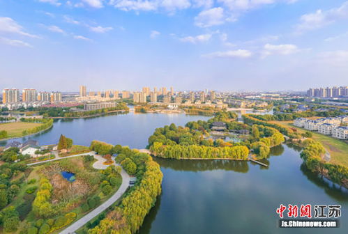 无锡惠山区是郊区吗