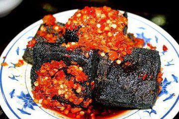 臭豆腐作文400字，长沙美食臭豆腐作文