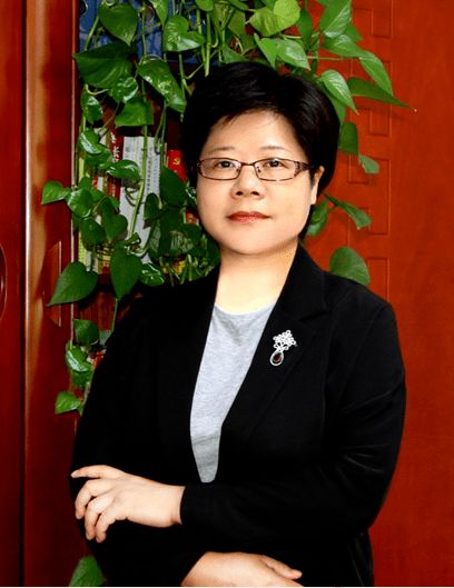 张亚宏简介，张亚红八一学校