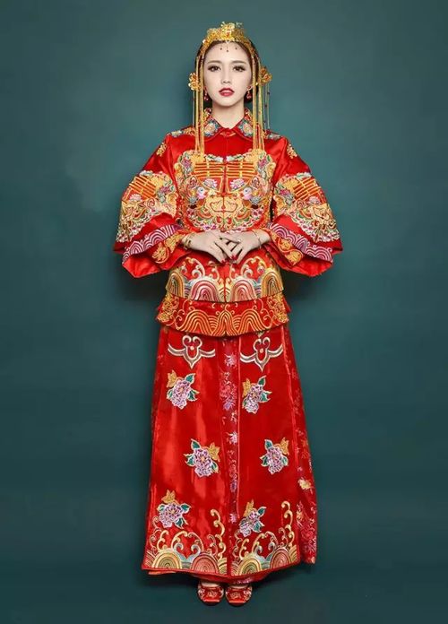 龙凤褂等级区分，龙凤褂的服装特征
