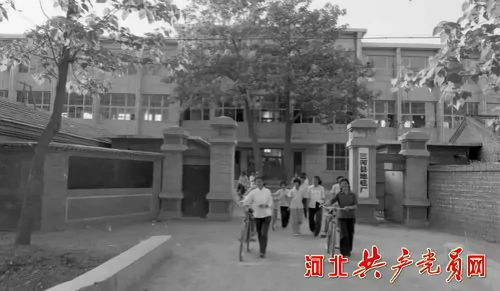 三河县离北京多远，三河县火车站时刻表