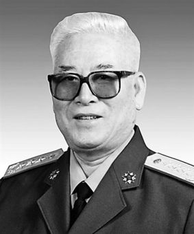 固辉雷鸣球，固辉上将享年多少岁