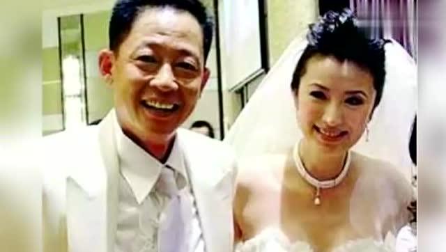 53岁的王志文隐瞒12年的老婆,是我们熟悉的她,她是谁呢