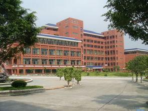 广州华立科技职业学校学费